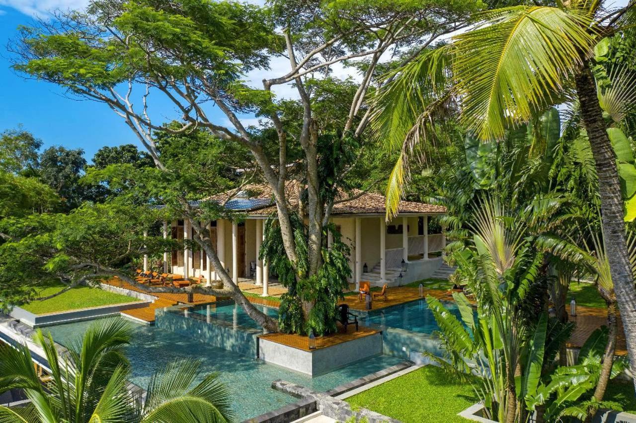 Haritha Villas & Spa ฮิกคาดูวา ภายนอก รูปภาพ